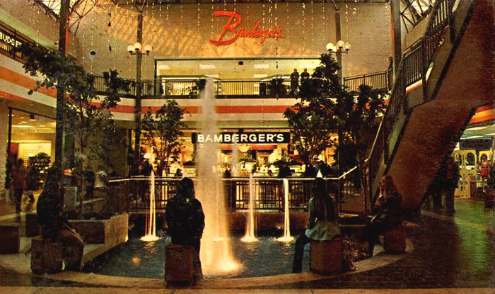 Bamberger's/ Macy's - Paramus, NJ, Garden State Plaza, Rts.…